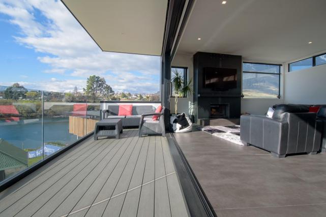 12 deck and fireplace view2