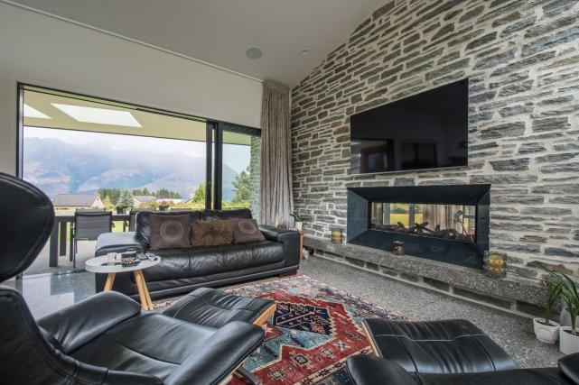 Lounge and fireplace