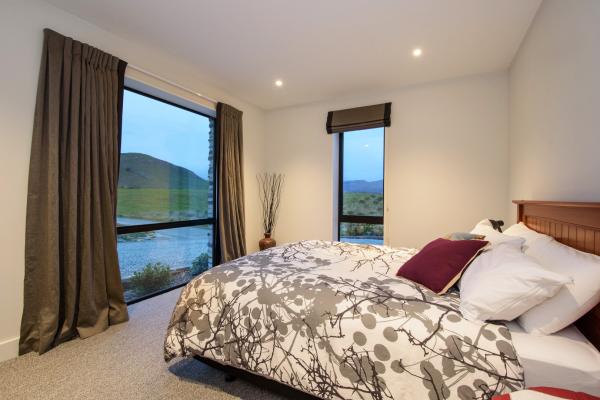 website bedroom