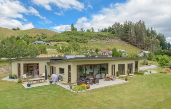 First house to receive a Homestar 6 rating in Central Otago, built by Evolution JFK 1826 1 Medium